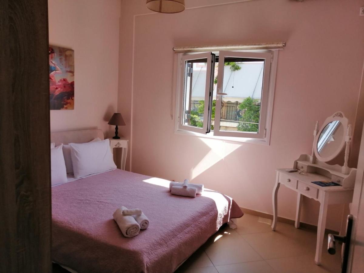 Sozia Apartment Perdika  Bagian luar foto