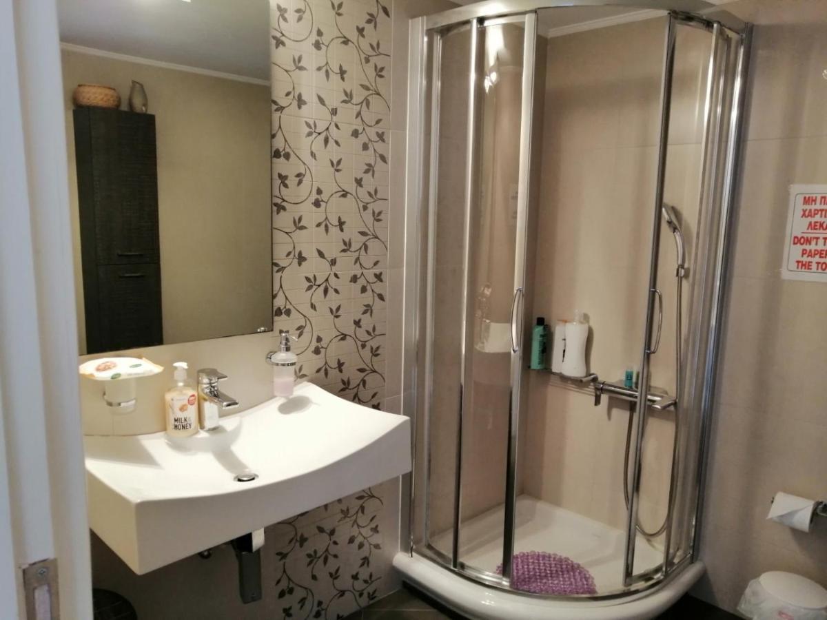 Sozia Apartment Perdika  Bagian luar foto